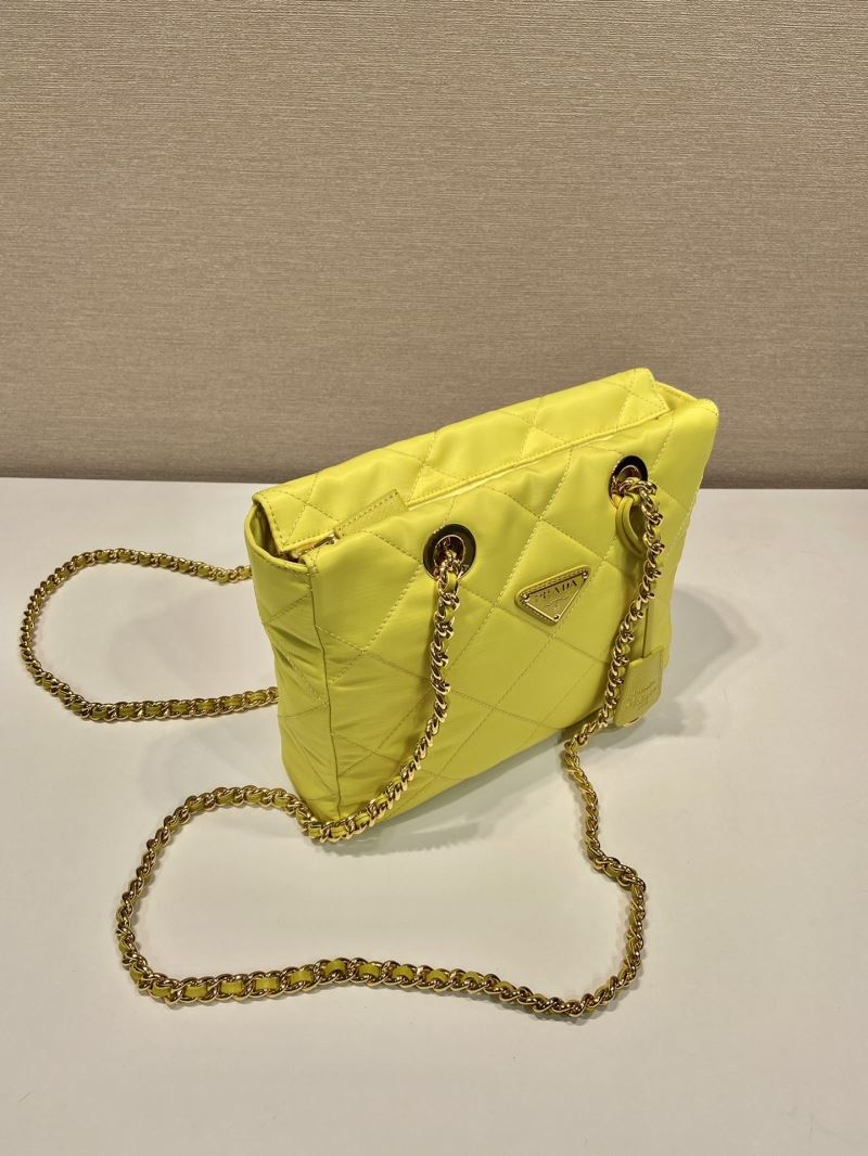 Pra*a tote bags